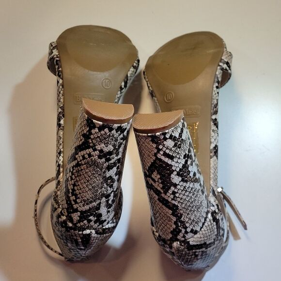 BELLA MARIE SHIRLEY PYTHON ANIMAL PRINT DESIGN BLOCK OPEN TOE ANKLE STRAP SANDAL - Picture 9 of 15
